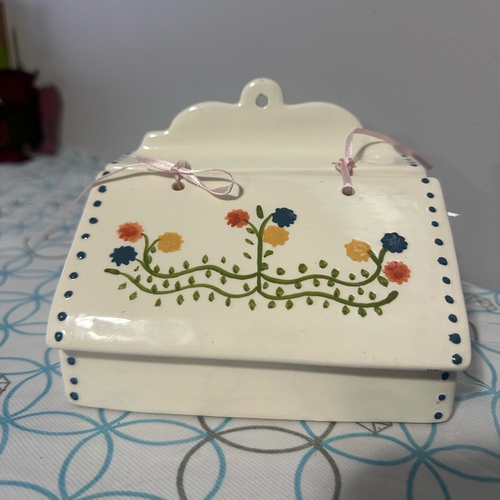 Vintage Ceramic recipe box